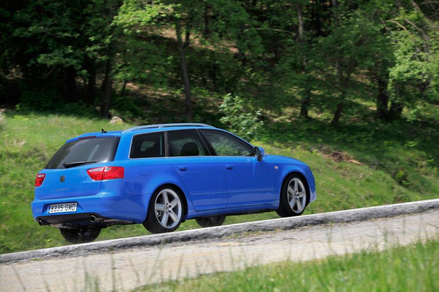  Seat Exeo ST 2009 года  (фото 110 из 203)
